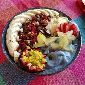 Mermaid smoothie bowl at Rainbow Kitchen in Mullumbimby