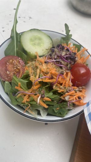 Side Salad  at Bagelboys Restaurant & Bakery in Zurich