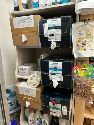 Bulk products at El Arbol de la Vida Ecocentro in Zaragoza