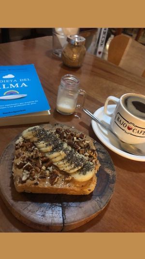 Banana and pb toast 🍞🍌🥜 at Peace & Bowl in Playa Del Carmen