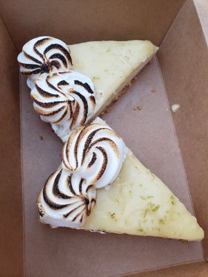 Vegan Keylime Cheesecake at Moondog in Key West