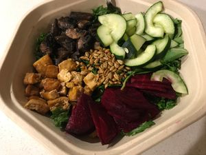 To go Shroomami Salad from menu  at sweetgreen - 8th St in Los Angeles