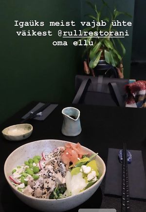 Tofu and mushroom sushi bowl with pickled radish, ginger, edamame etc at Rull in Tallinn