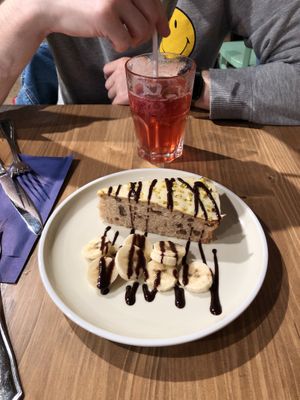 Vegan Banana cake at WASBAR - Korenmarkt in Ghent
