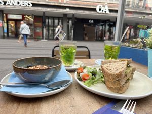   at WASBAR - Korenmarkt in Ghent