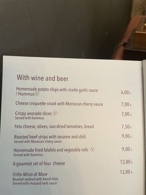 V = Vegan  at Leja in Siauliai