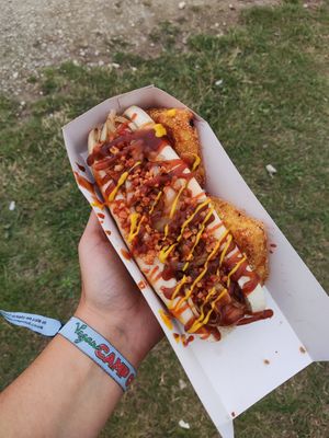 Breakfast Dog with Hashbrowns at Pig Out in London