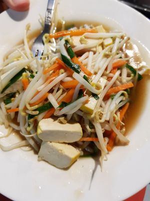 Vegan tofu and bean sprouts at Thai Food Restaurant in Phuket