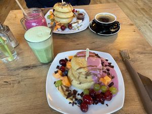 Pancakes, Matcha Latte and Smoothie at Mandala Café & Yoga in Oberstdorf