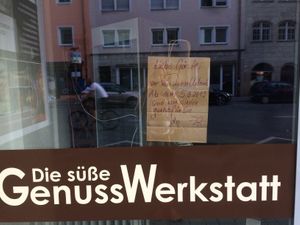 Unfortunately it’s closed till September 5th at Die Süsse Genusswerkstatt in Nuremberg