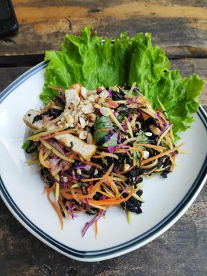 Seaweed salad at Veggie Box in Phong Nha