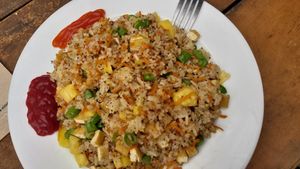Pineapple fried rice at Veggie Box in Phong Nha