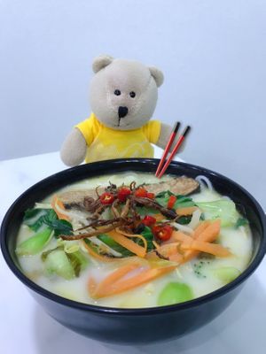 Vegetarian fish slice noodles  at Green Bliss Habitat 綠福苑 - Fortune Centre in Central Singapore