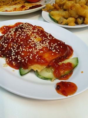 Fried bean curd skin at Green Bliss Habitat 綠福苑 - Fortune Centre in Central Singapore