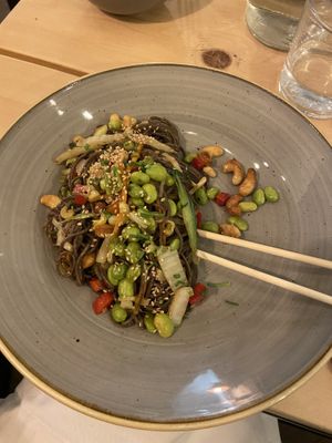 Spaghetti di soba con verdure  at Aromaticus in Rome