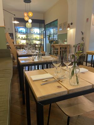 Interno locale  at Aromaticus in Rome