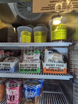 Bizkits! at The BE-Hive in Nashville