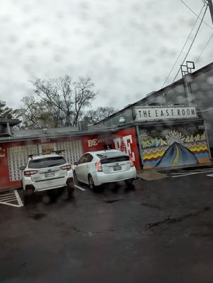 Outside at The BE-Hive in Nashville