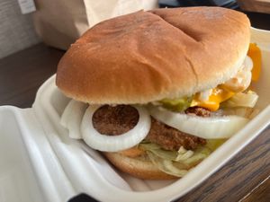 Chicken sandwich at The BE-Hive in Nashville