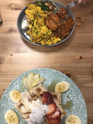 The BIG breakfast and the (special) waffles, both delicious! at Fuzzy Wombat's Kitchen in Port Noarlunga