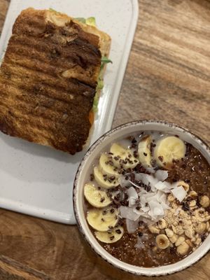 Avocado toast and porridge  at Bohl in Barcelona