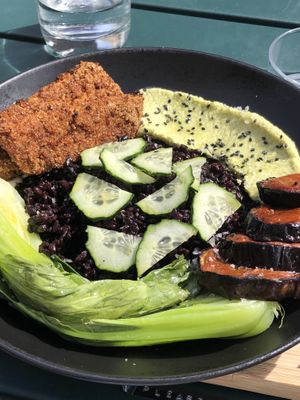 Tofu, Rice, Edamame Hummus, Pak Choi  at Bohl in Barcelona