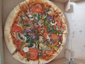 Veggie pizza at Domino's Pizza - Waterlandplein in Amsterdam