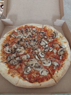 Mushroom pizza at Domino's Pizza - Waterlandplein in Amsterdam