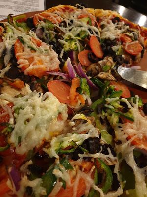 Vegan veggie at Double D's Sourdough Pizzeria & Taphouse in Broomfield