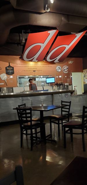 Picture of the ordering/eating area at Double D's Sourdough Pizzeria & Taphouse in Broomfield