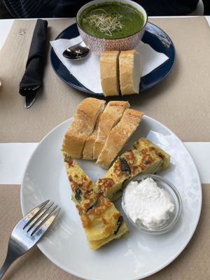 Tortilla and zucchini soup at Cafe Madrigal in Valencia