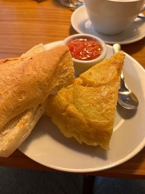  at Cafe Madrigal in Valencia