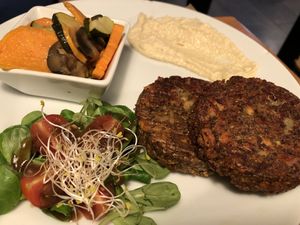 Lentil burgers  at Cafe Madrigal in Valencia