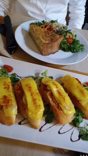  at Cafe Madrigal in Valencia