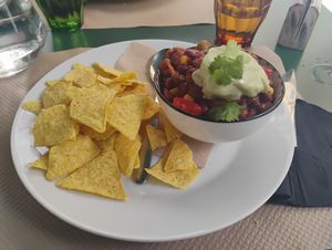Chili sin carne at Cafe Madrigal in Valencia
