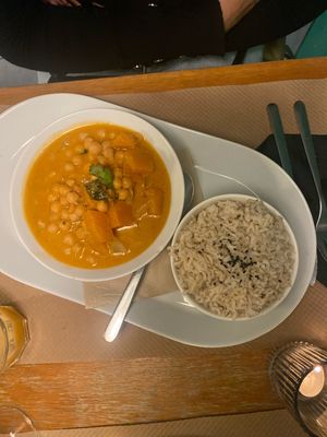 Red curry  at Cafe Madrigal in Valencia