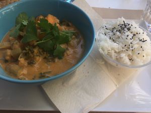 Curry at Cafe Madrigal in Valencia