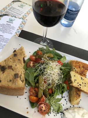 Dinner at Cafe Madrigal in Valencia