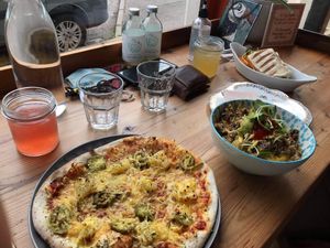 Great selection at Cafe Kombucha in Elgin