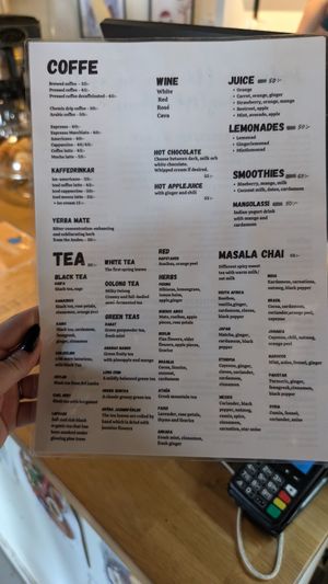 Drinks menu September 2024 (English version) at Jorden ar bla som en apelsin in Uppsala