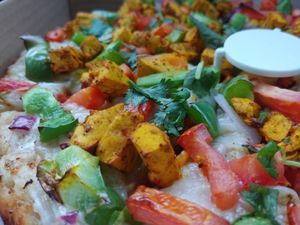 Vegan Tika Masala Pizza 🍕 at Bossman's Pizza in San Jose