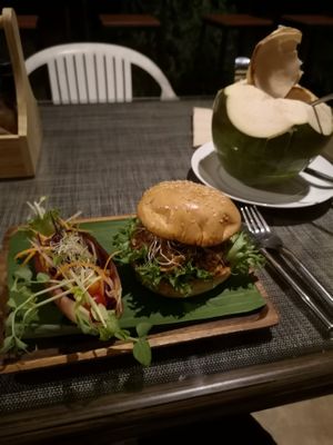 BBQ pulled mushroom burger at Cooper's Specialty Kitchen in Ao Nang
