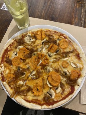 helena❤️❤️ she’s glowing at Messié Pizza in Barcelona