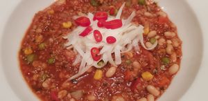 Chilli con Quinua at Chwast Prast in Torun