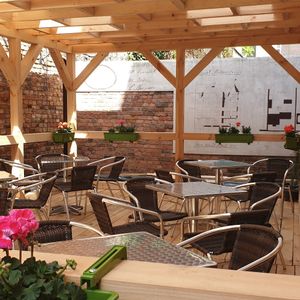 Patio at Chwast Prast in Torun