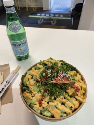 Make your own, bbq jackfruit + tofu, base of white rice + spinach, wakame, pineapple, avocado, cucumber, pomegranate, corn, coriander, sesame seeds, sesame dressing, and siracha. at Akaka Poke in Dublin