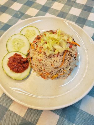 Olive fried rice at Long Men Zhai in North Singapore