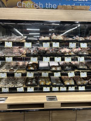 All vegan baked goods are clearly labeled at Down to Earth - Store and Deli in Honolulu