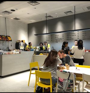 Store front at CITRON - Otemachi in Tokyo