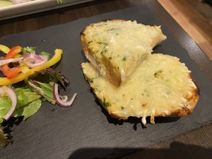 Cheezy garlic bread at La Caverna in Dublin